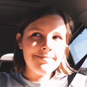 Meet your Posher, Madelyn